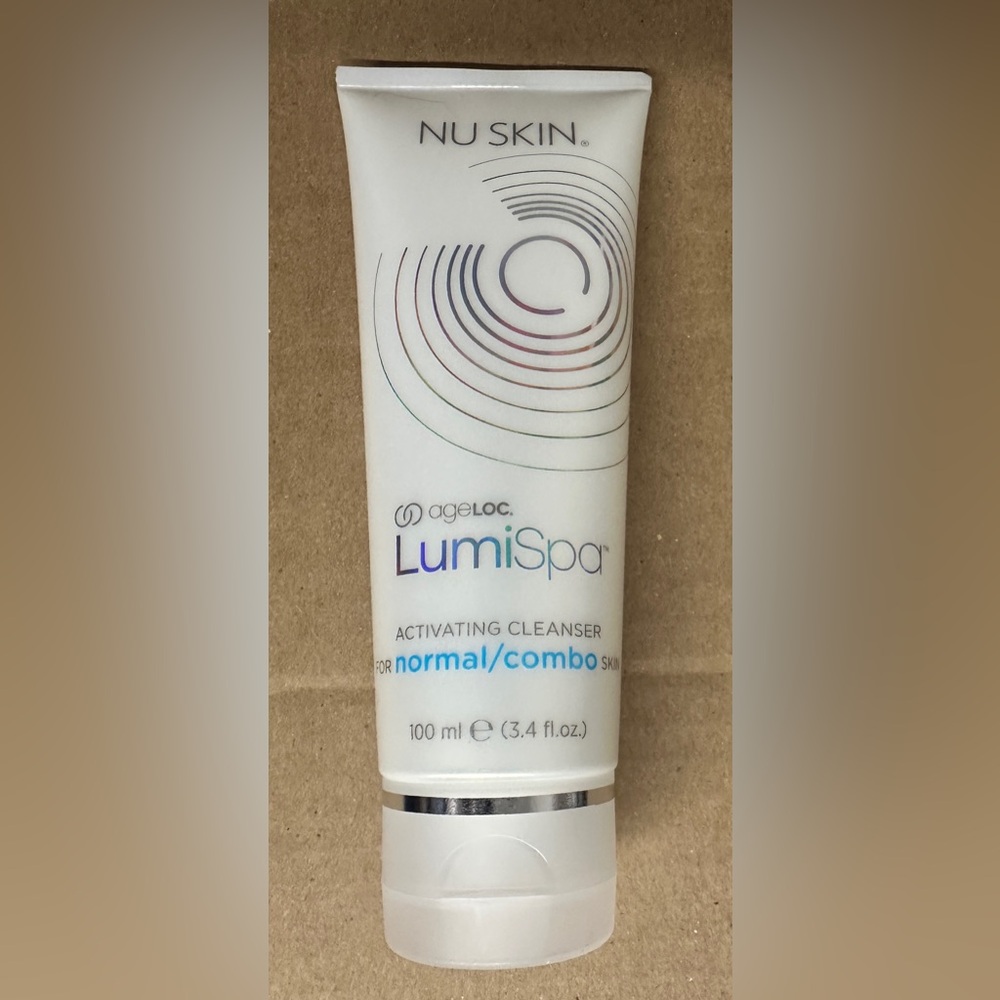 Nu Skin Nuskin AgeLoc LumiSpa Activating cleanser Normal/Combo 100ml/ 3.4 Fl Oz - Picture 7 of 8